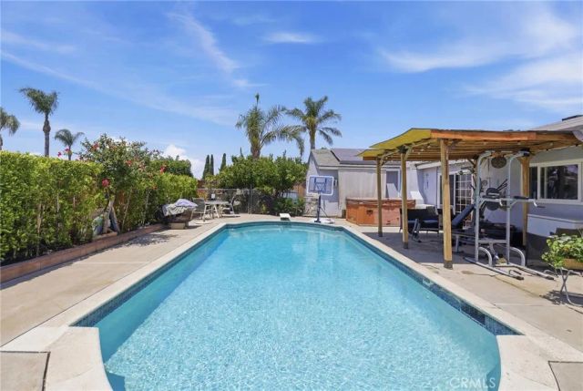 1490 Anderson Street, Simi Valley, CA 93065