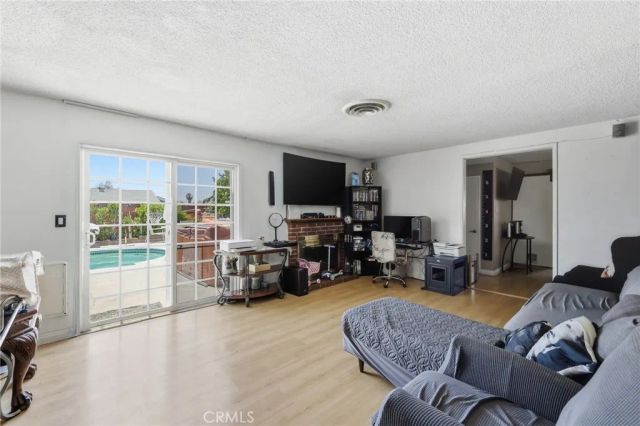 1490 Anderson Street, Simi Valley, CA 93065