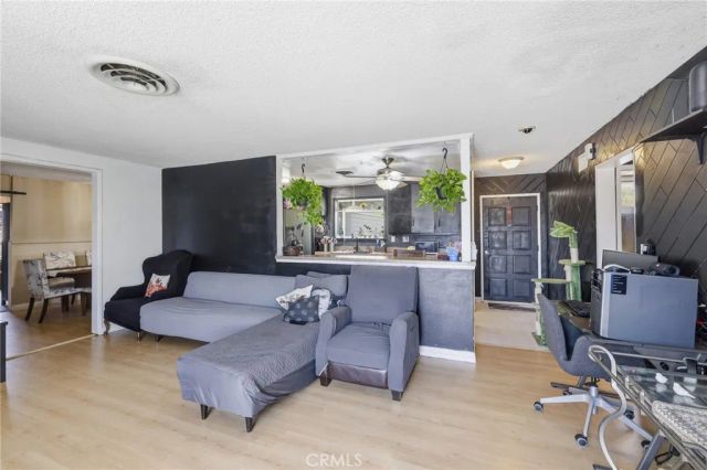 1490 Anderson Street, Simi Valley, CA 93065