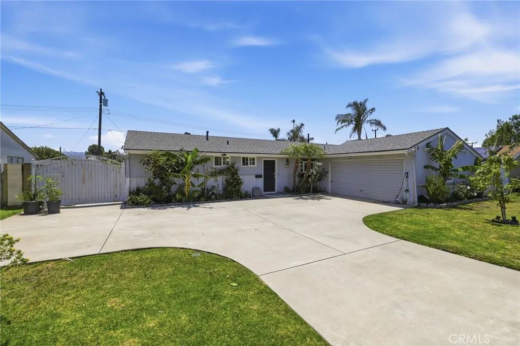 1490 Anderson Street, Simi Valley, CA 93065