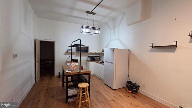 2605 FRANKFORD AVE, Philadelphia, PA 19125