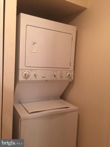 8204 KILMORY CT, Severn, MD 21144