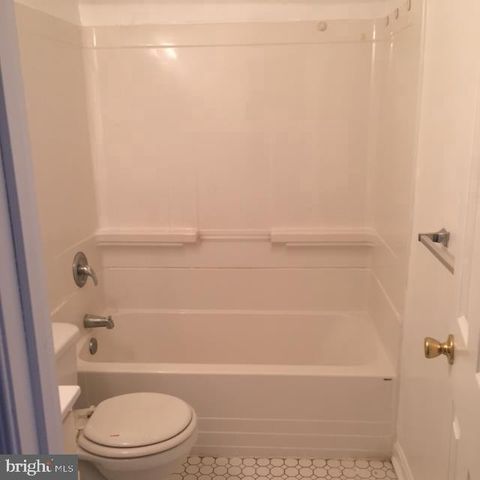 8204 KILMORY CT, Severn, MD 21144