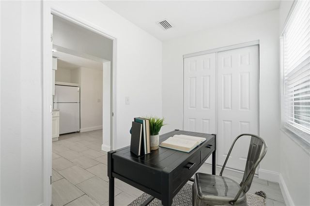 546 90TH AVENUE N, St Petersburg, FL 33702