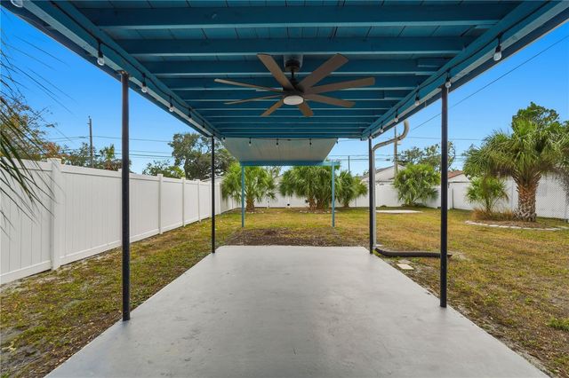 546 90TH AVENUE N, St Petersburg, FL 33702