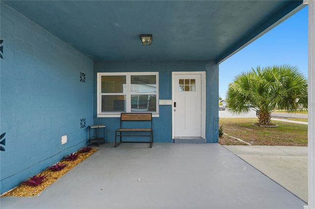 546 90TH AVENUE N, St Petersburg, FL 33702