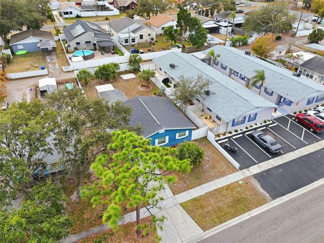 546 90TH AVENUE N, St Petersburg, FL 33702