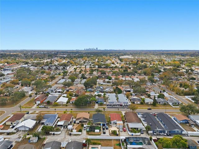 546 90TH AVENUE N, St Petersburg, FL 33702