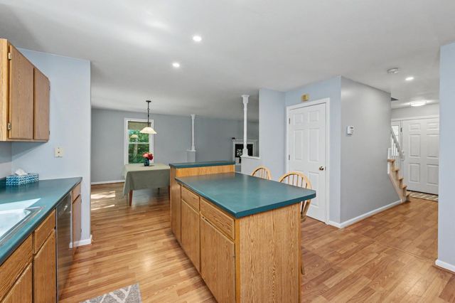 6 Mosher Drive, Brookline, NH 03033