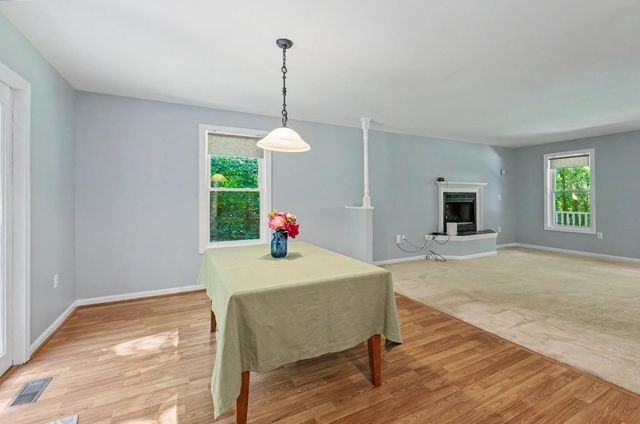 6 Mosher Drive, Brookline, NH 03033