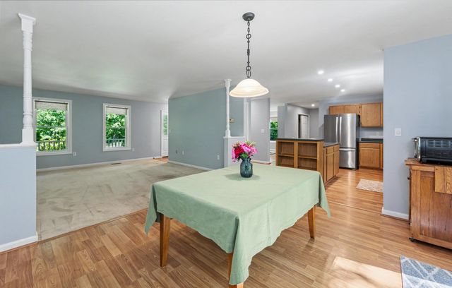 6 Mosher Drive, Brookline, NH 03033