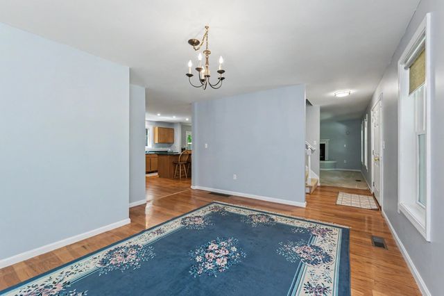 6 Mosher Drive, Brookline, NH 03033