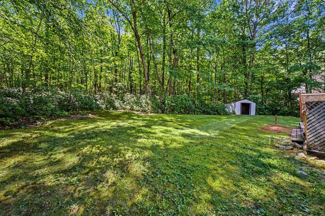 6 Mosher Drive, Brookline, NH 03033