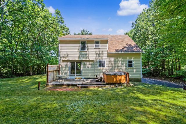6 Mosher Drive, Brookline, NH 03033