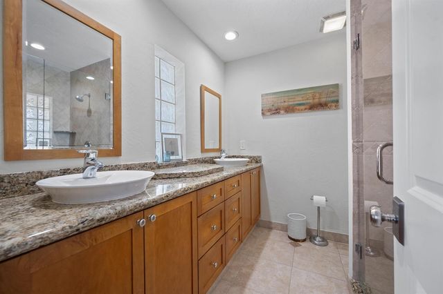 743 NE 12th Terrace 2, Boynton Beach, FL 33435