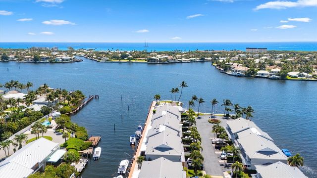 743 NE 12th Terrace 2, Boynton Beach, FL 33435