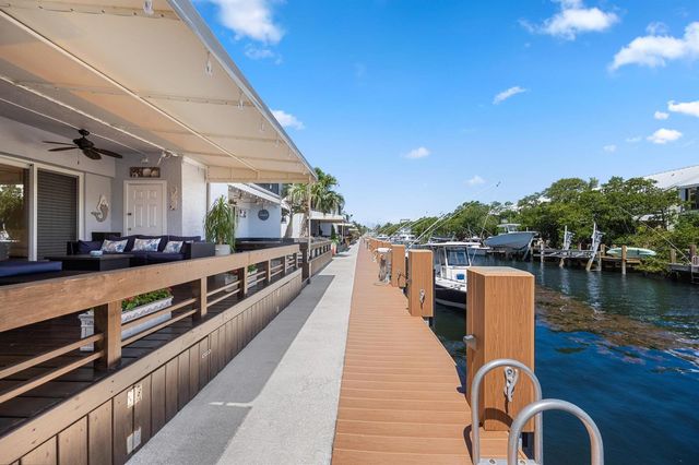 743 NE 12th Terrace 2, Boynton Beach, FL 33435
