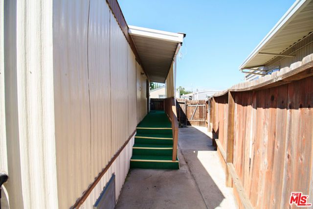 11250 Playa Street 108, Culver City, CA 90230