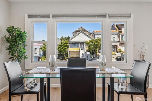 1479 Newcomb Avenue, San Francisco, CA 94124