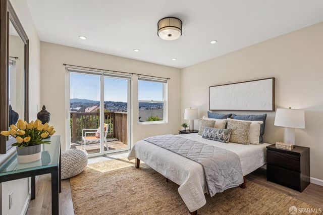 1479 Newcomb Avenue, San Francisco, CA 94124