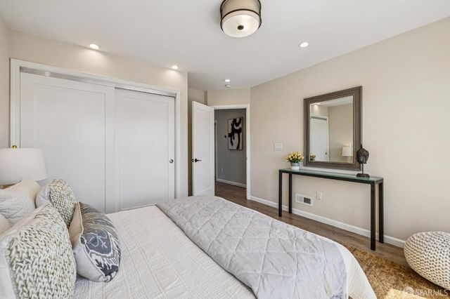 1479 Newcomb Avenue, San Francisco, CA 94124