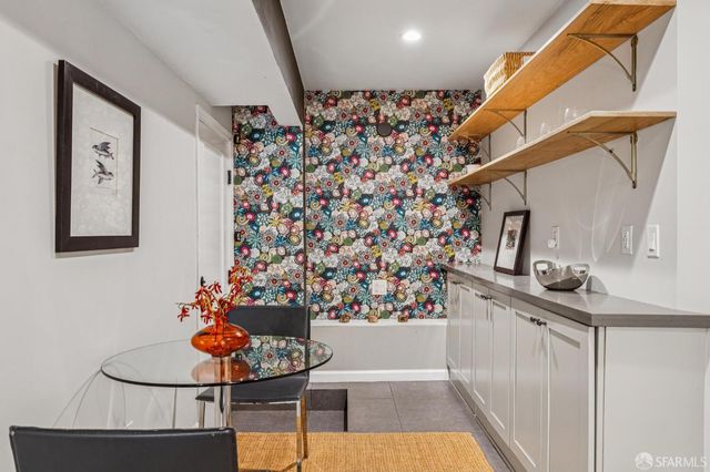 1479 Newcomb Avenue, San Francisco, CA 94124