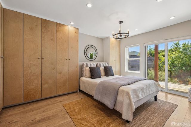 1479 Newcomb Avenue, San Francisco, CA 94124
