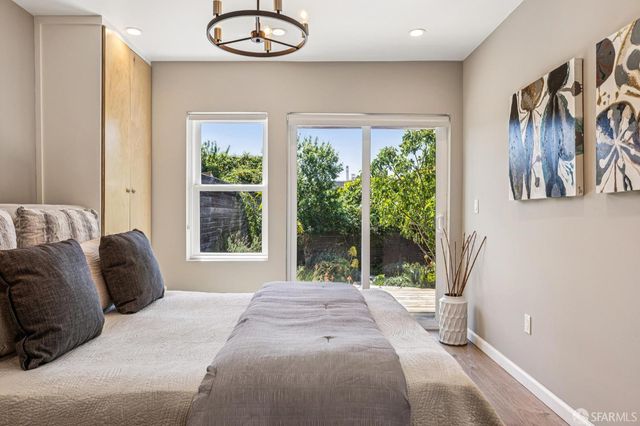 1479 Newcomb Avenue, San Francisco, CA 94124