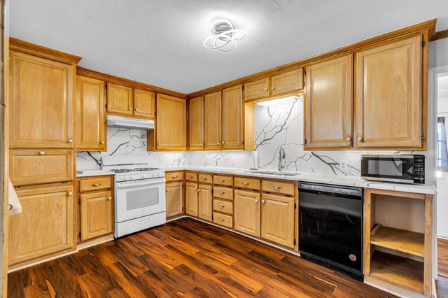 304 N Jackson Avenue, Wylie, TX 75098