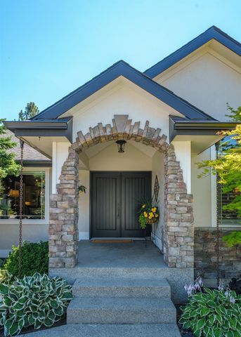2405 W Stratton Ave, Spokane, WA 99208