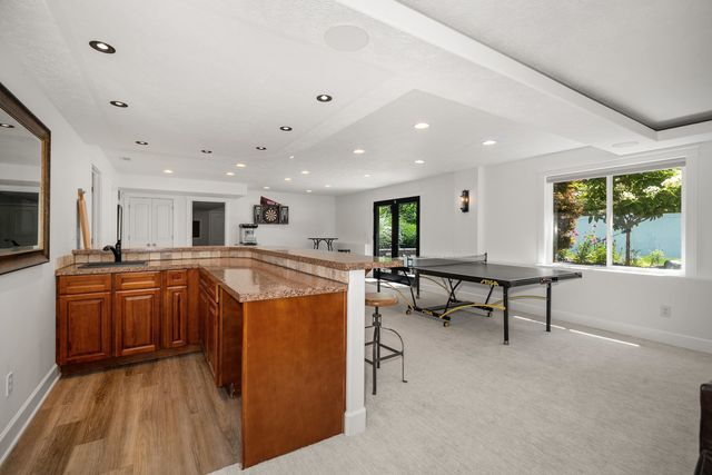 2405 W Stratton Ave, Spokane, WA 99208