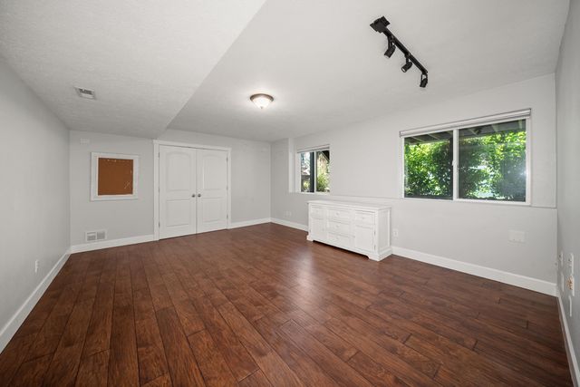 2405 W Stratton Ave, Spokane, WA 99208