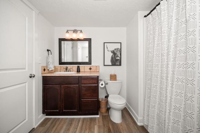 2405 W Stratton Ave, Spokane, WA 99208