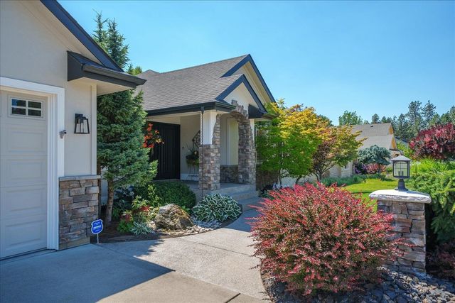 2405 W Stratton Ave, Spokane, WA 99208