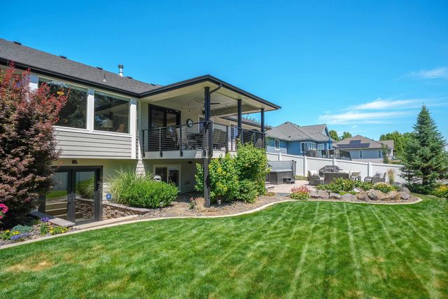 2405 W Stratton Ave, Spokane, WA 99208