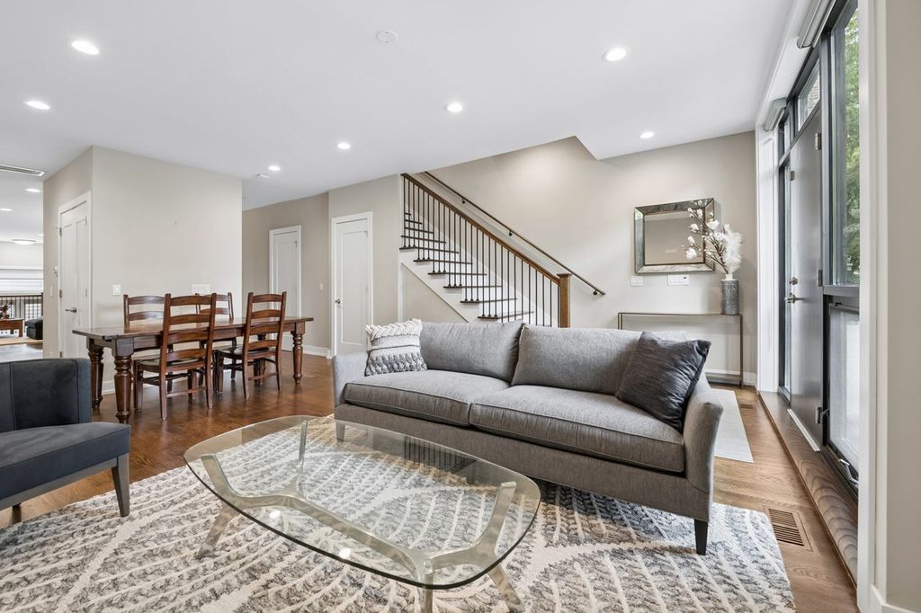 1734 N Humboldt Boulevard, Chicago, IL 60647 — photo 4