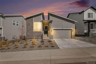 650 Simmental Loop, Castle Rock, CO 80104