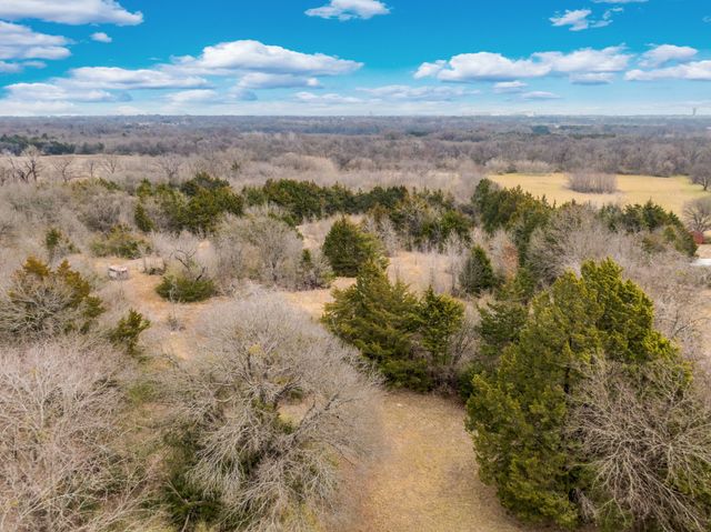 810 Truman Circle, Lancaster, TX 75146