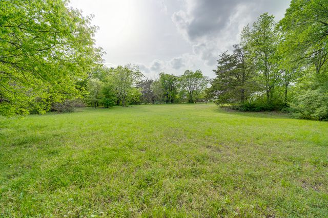 810 Truman Circle, Lancaster, TX 75146