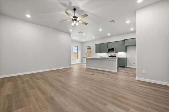 6009 Wausau Avenue, Lubbock, TX 79407