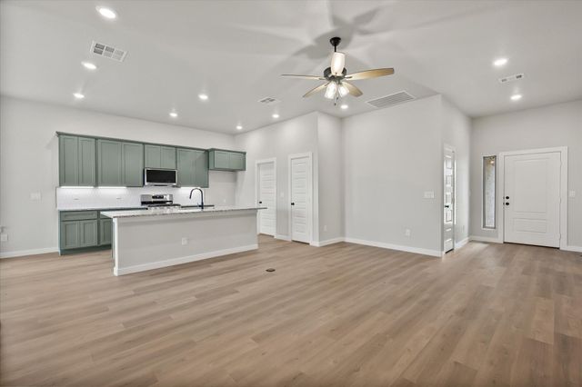 6009 Wausau Avenue, Lubbock, TX 79407