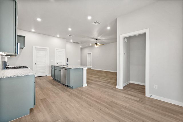 6009 Wausau Avenue, Lubbock, TX 79407