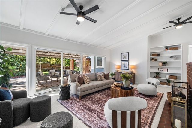 2314 Oakmont Avenue, Santa Ana, CA 92706