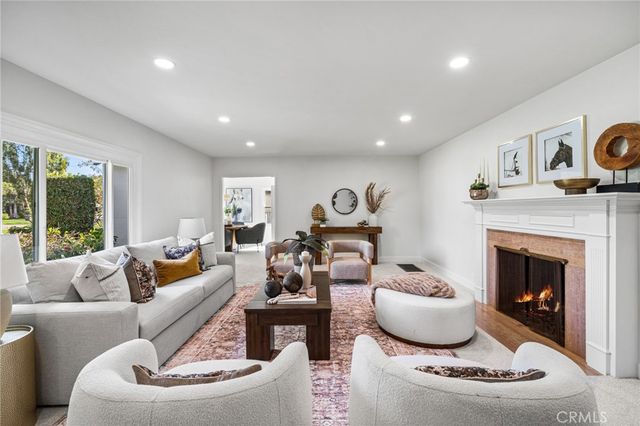 2314 Oakmont Avenue, Santa Ana, CA 92706