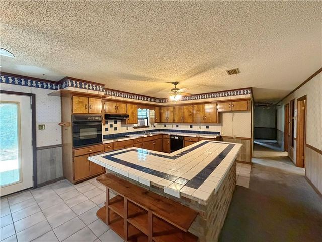 9910 I-10 Service Road, Theodore, AL 36582