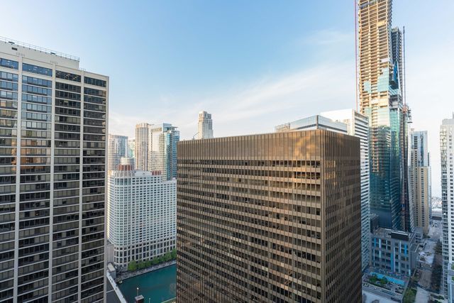 222 N COLUMBUS Drive 3607, Chicago, IL 60601