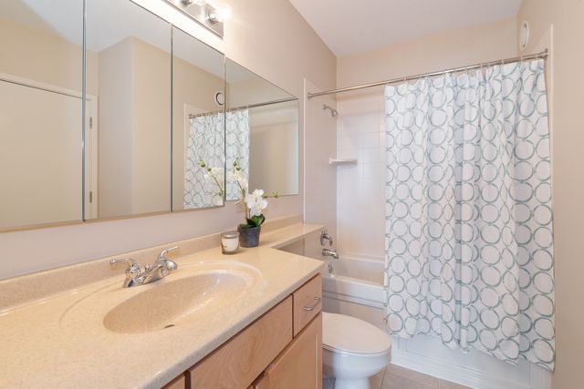 222 N COLUMBUS Drive 3607, Chicago, IL 60601