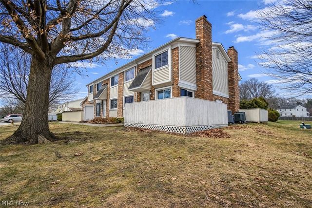 5548 Ivy Court C, Willoughby, OH 44094