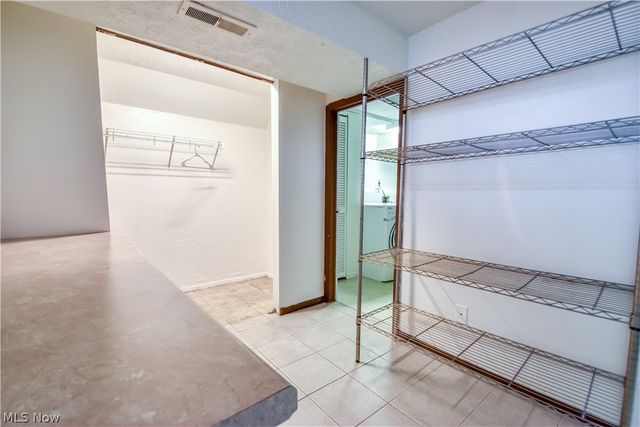 5548 Ivy Court C, Willoughby, OH 44094