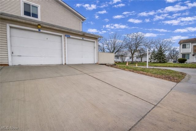 5548 Ivy Court C, Willoughby, OH 44094